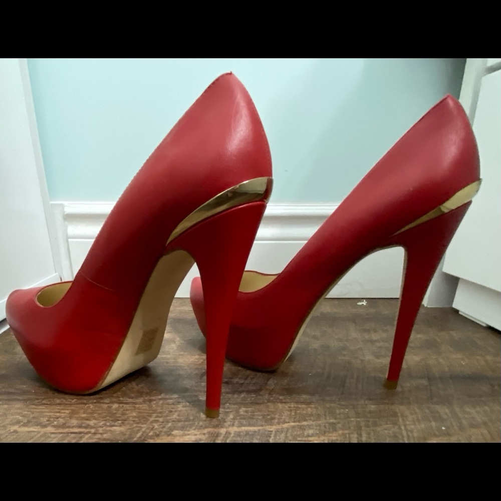 Aldo Pumps